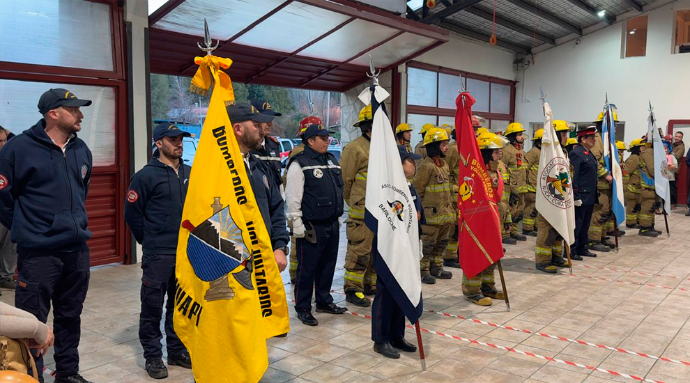 Bomberos Cerro Campanario aniversario cuartel