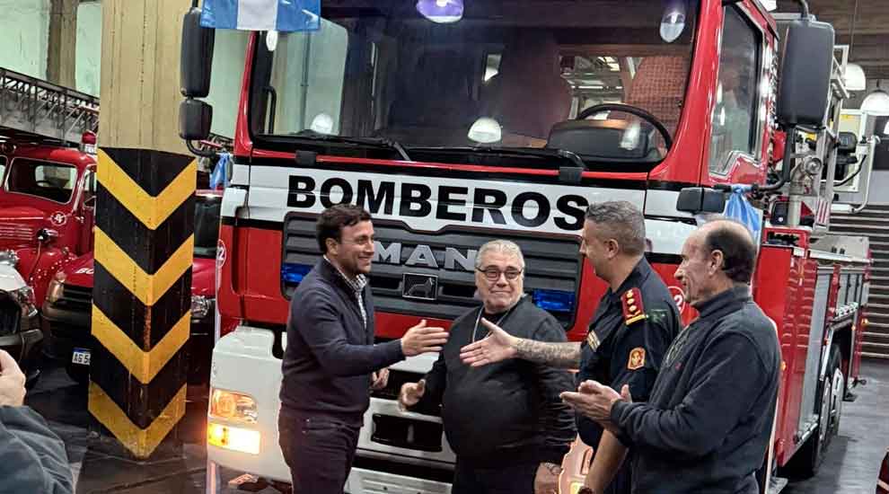 Bomberos de Lanús suman equipamiento clave para emergencias en altura