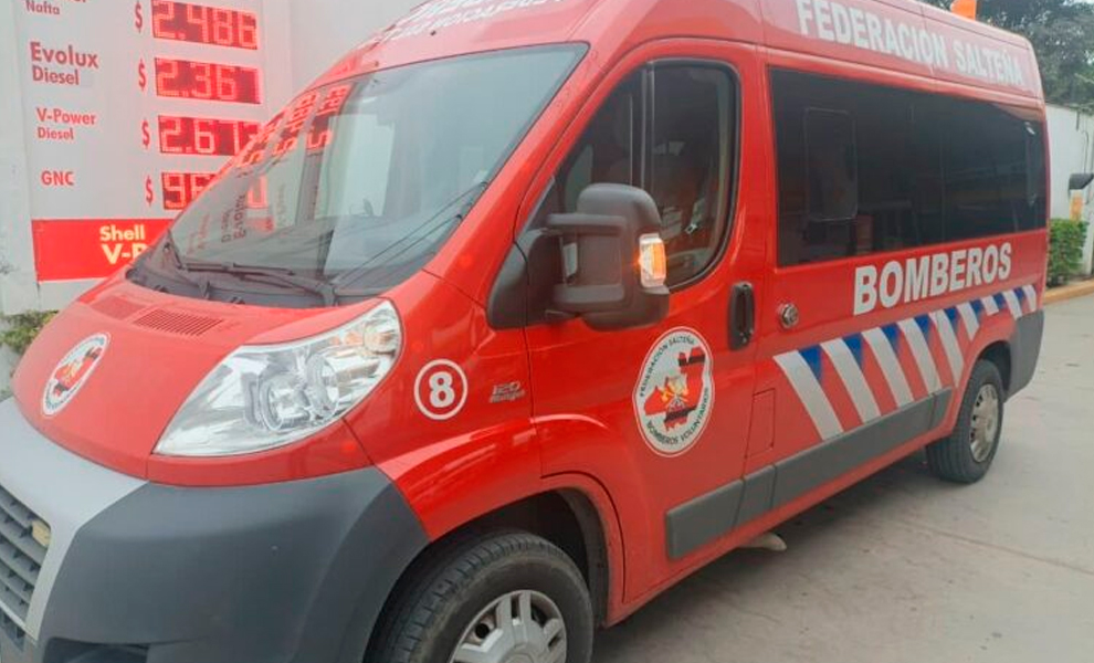 Bomberos Voluntarios de Orán incorporaron una nueva unidad de traslado