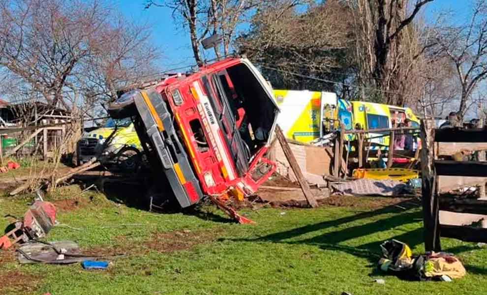 Fallece una joven bombera tras el volcamiento de un carro de rescate
