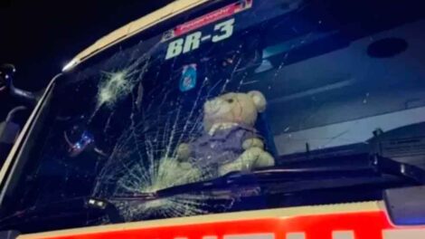 Bomberos de Punta Arenas fueron agredidos durante el combate de un incendio