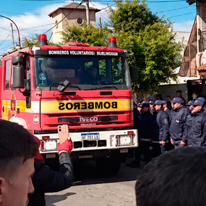 Con honores despidieron en Morón al suboficial Javier Pouso García