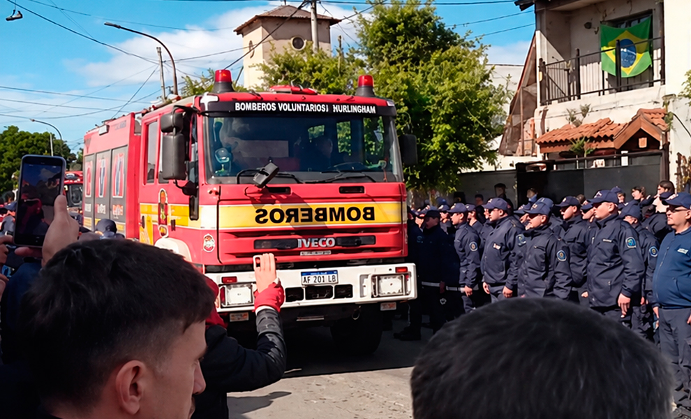 Con honores despidieron en Morón al suboficial Javier Pouso García