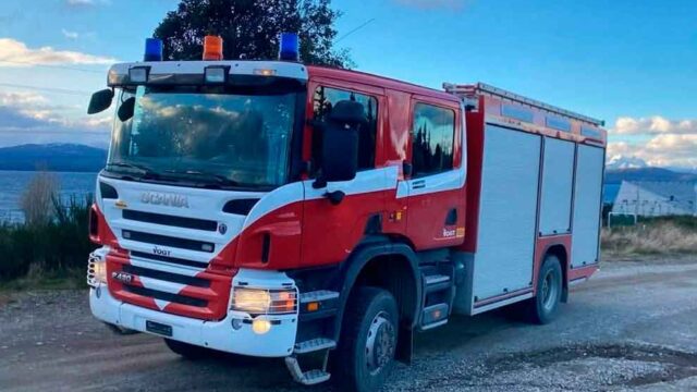Bomberos Voluntarios de Melipal presentaron su nuevo camión de incendios estructurales