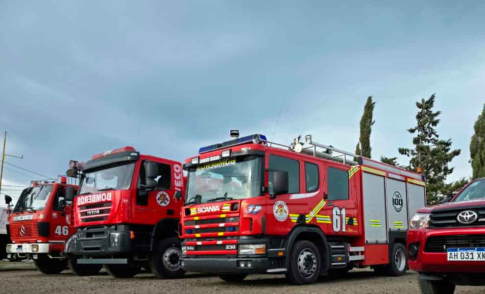 Bomberos Voluntarios de Comodoro Rivadavia concretó la adquisición de cuatro camiones nuevos