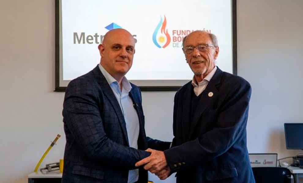 MetroGAS y la Fundación Bomberos de Argentina firmaron un convenio para fortalecer la capacitación