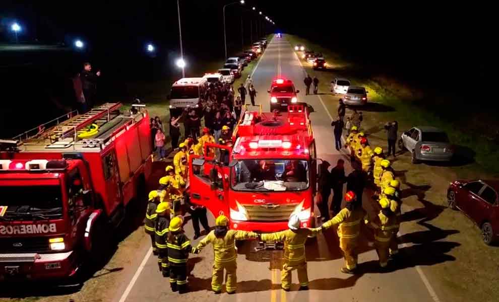 Los Bomberos Voluntarios de Germania incorporaron una autobomba 0 km