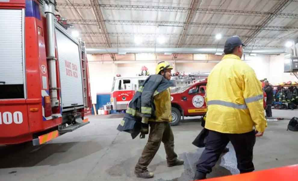 El Gobierno de Río Negro presentó un proyecto de ley para cubrir el costo de agua potable a los Bomberos