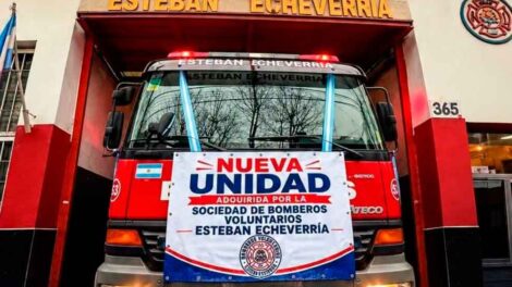 Bomberos de Esteban Echeverría organizan un festival solidario para equipar una nueva unidad