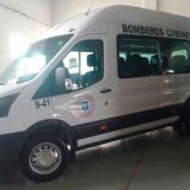 Bomberos Voluntarios de Coronel Pringles presentaron un minibús 0 km