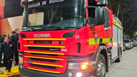 Bomberos Voluntarios de Cañada de Gómez incorporaron una nueva autobomba