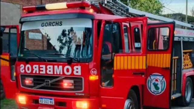 Bomberos Voluntarios de Gorchs presentaron una nueva unidad operativa