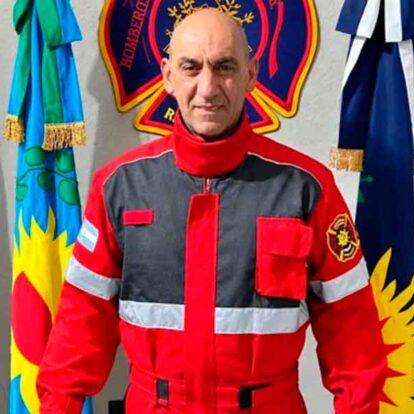Bomberos Voluntarios de La Matanza sumaron indumentaria para la brigada de rescate