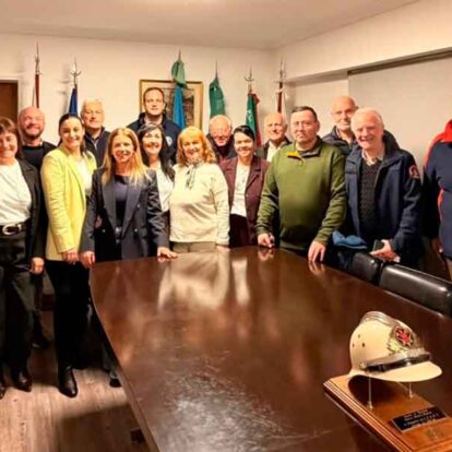 Bernal: una mujer asume por primera vez la presidencia de la Asociación de Bomberos