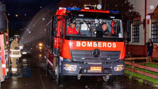 La Segunda Compañía de Bomberos de Lautaro incorporó una moderna unidad