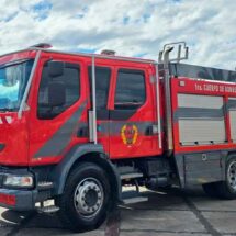 Entrega de carro B-1 recuperado tras ser afectado durante el combate de incendios forestales